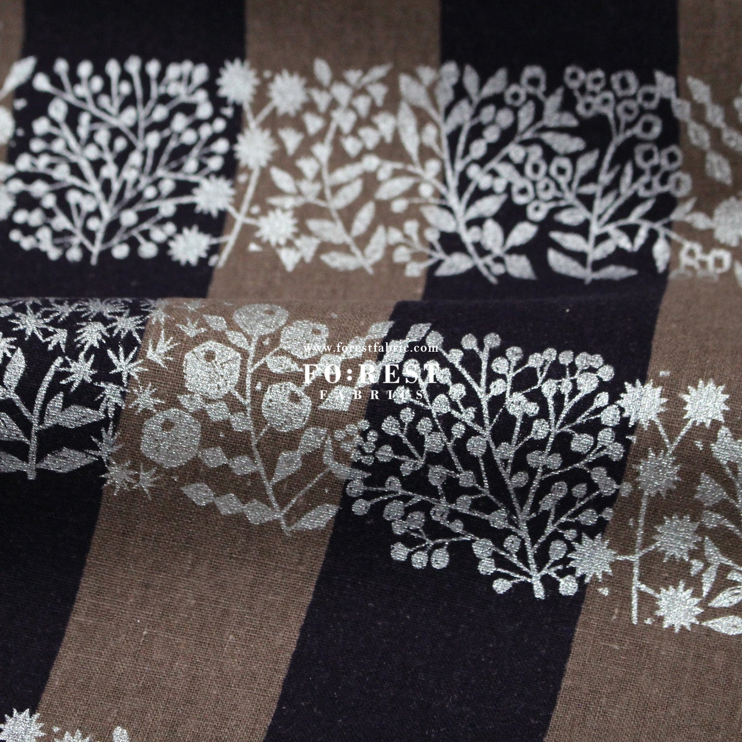 cotton linen - lattice echino fabric E - FO:REST Fabric 布恩堂Liberty fabrictana lawnjapanese fabricykk zipper