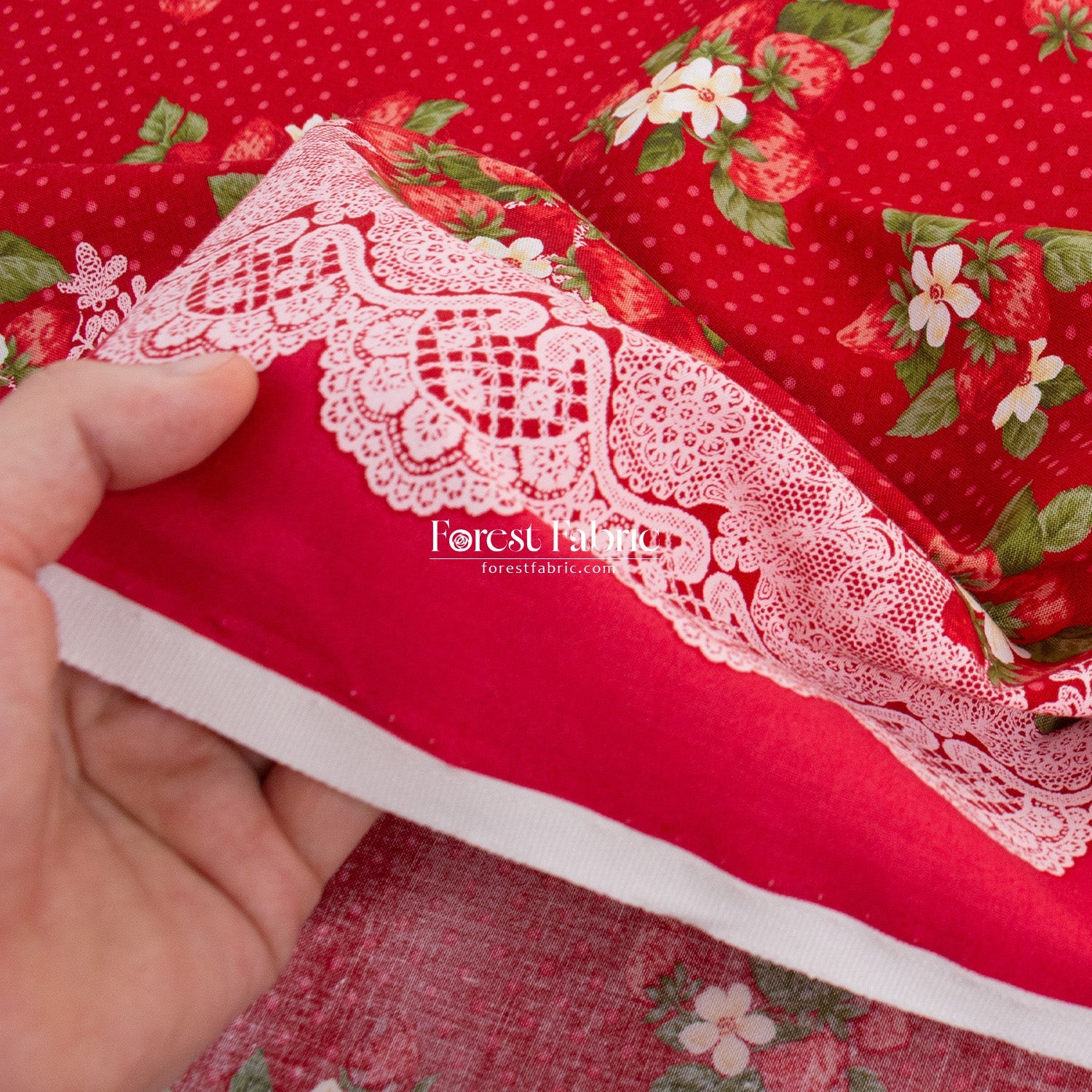 cotton - Strawberry Fields fabric - FO:REST Fabric 布恩堂Liberty fabrictana lawnjapanese fabricykk zipper
