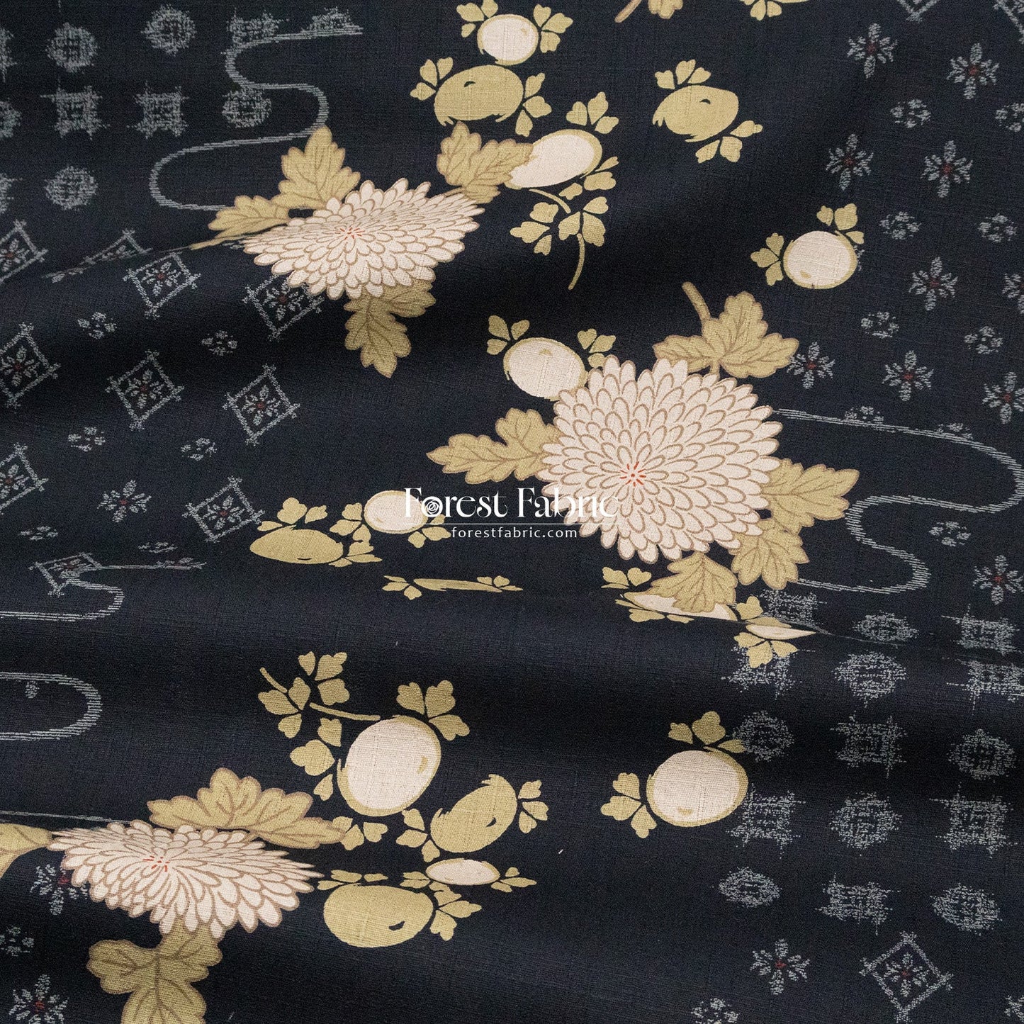dobby - Midnight Chrysanthemums fabric - FO:REST Fabric 布恩堂Liberty fabrictana lawnjapanese fabricykk zipper