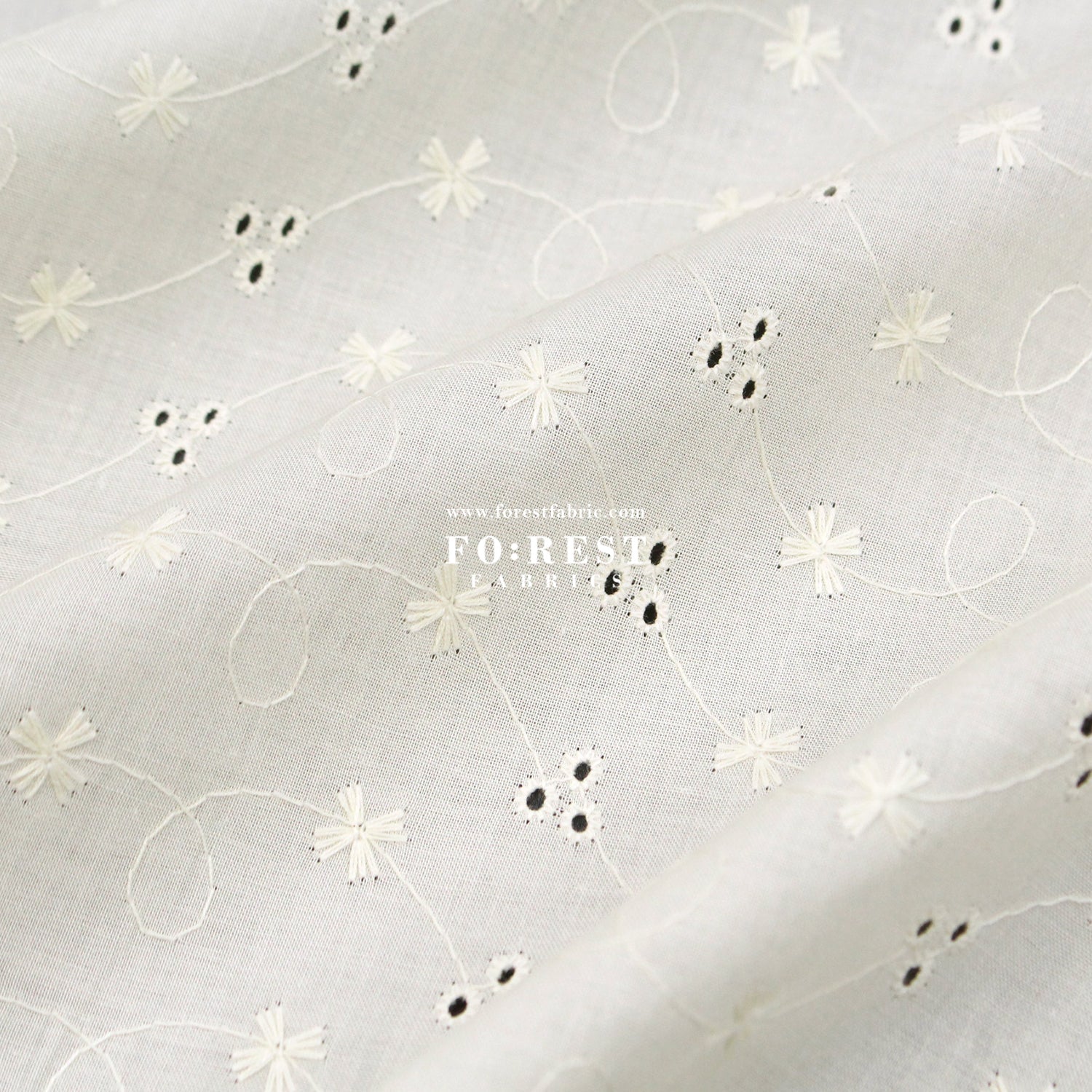 embroidery cotton - Simply flowers D - FO:REST Fabric 布恩堂Liberty fabrictana lawnjapanese fabricykk zipper