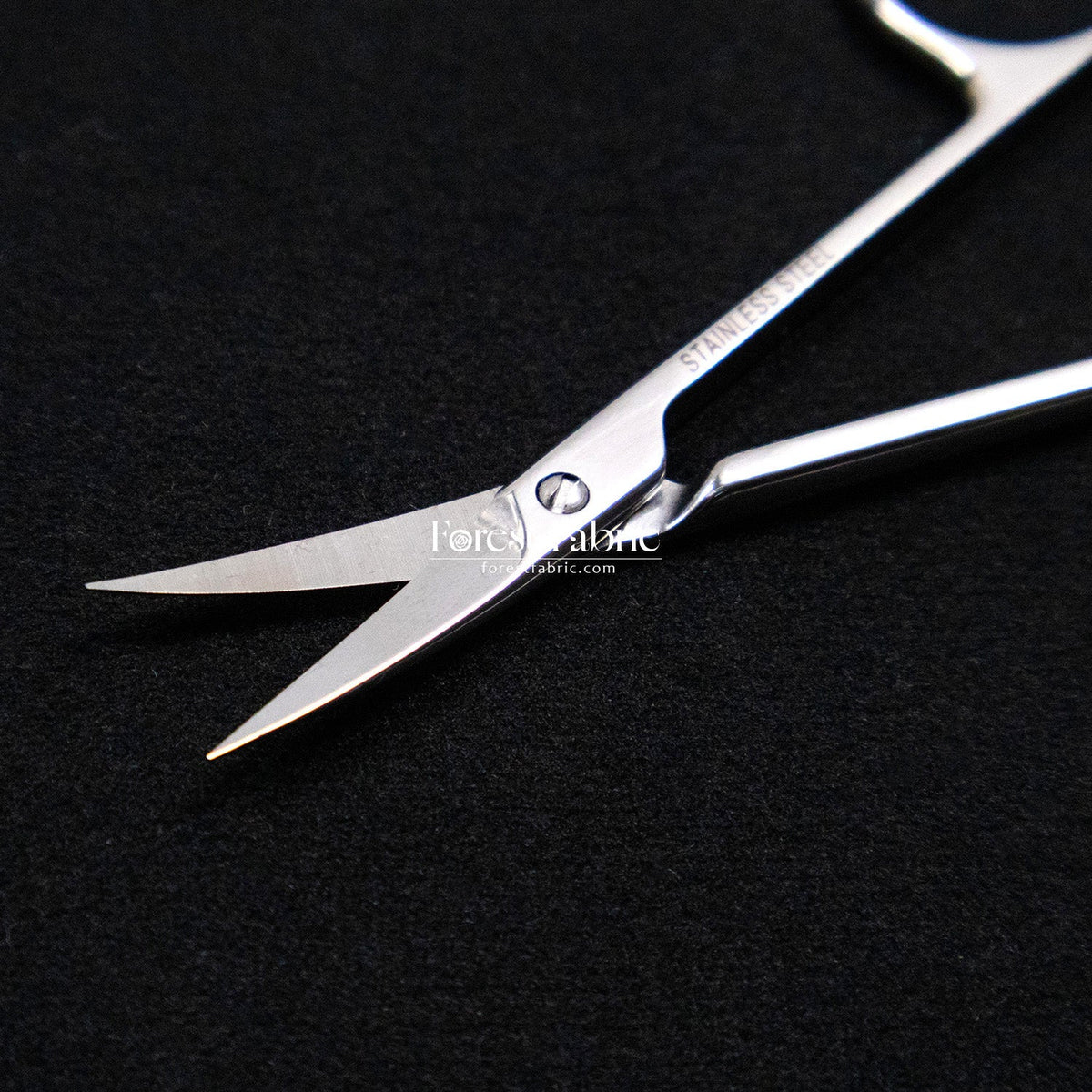 Embroidery Scissors - FO:REST Fabric 布恩堂Liberty fabrictana lawnjapanese fabricykk zipper