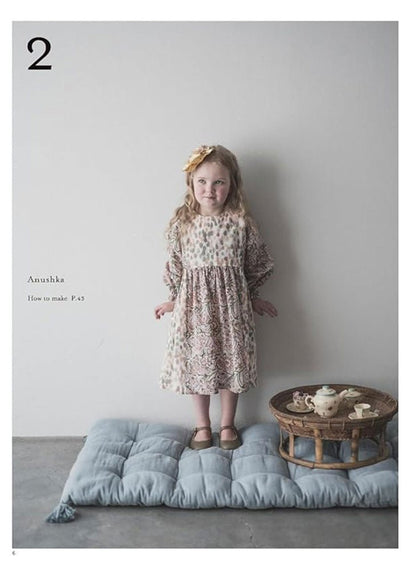 Enjoy 12 different styles of adorable children's clothing book - FO:REST Fabric 布恩堂Liberty fabrictana lawnjapanese fabricykk zipper