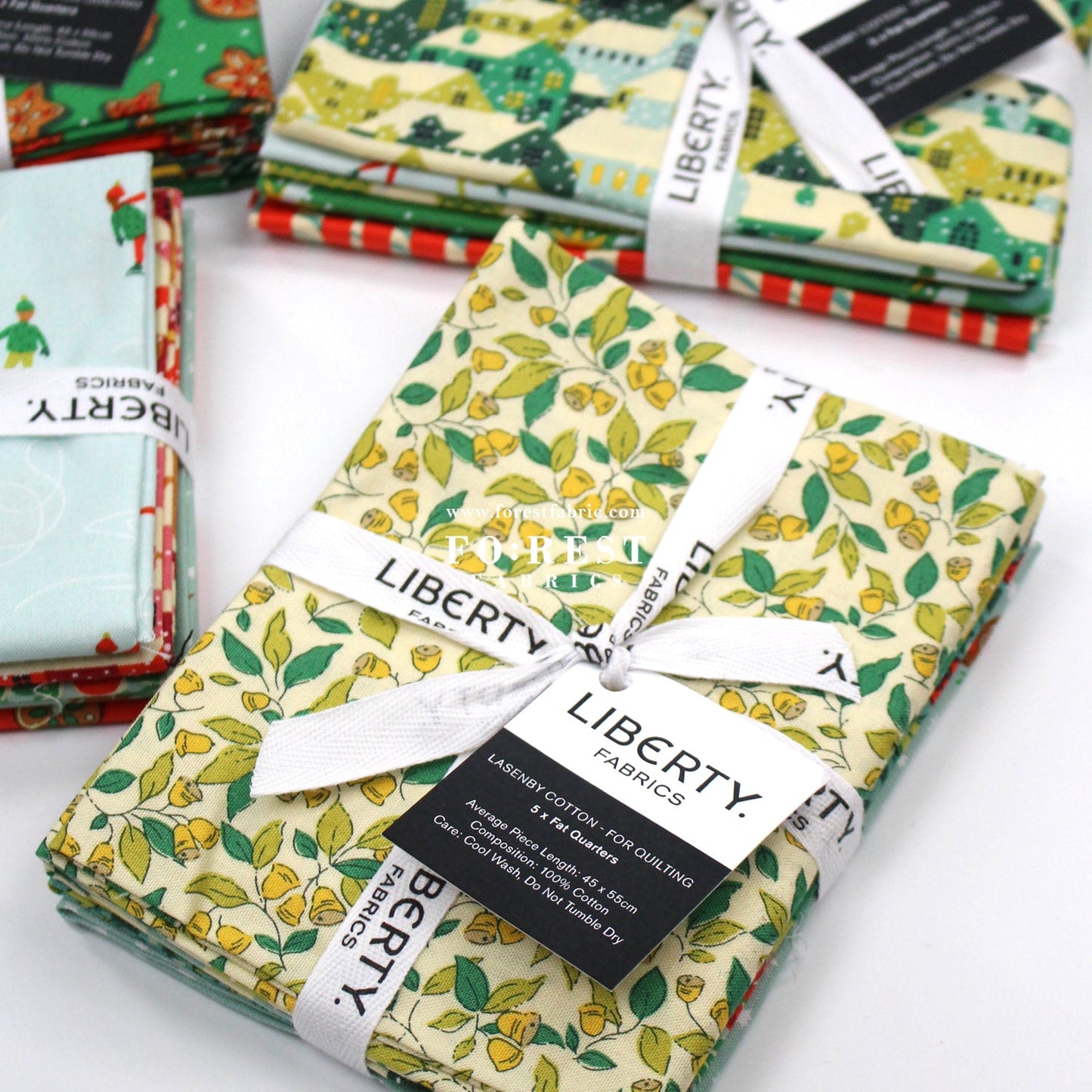 Fat Quarter Bundle Quilting Liberty Festive Fair Christmas SET - FO:REST Fabric 布恩堂Liberty fabrictana lawnjapanese fabricykk zipper