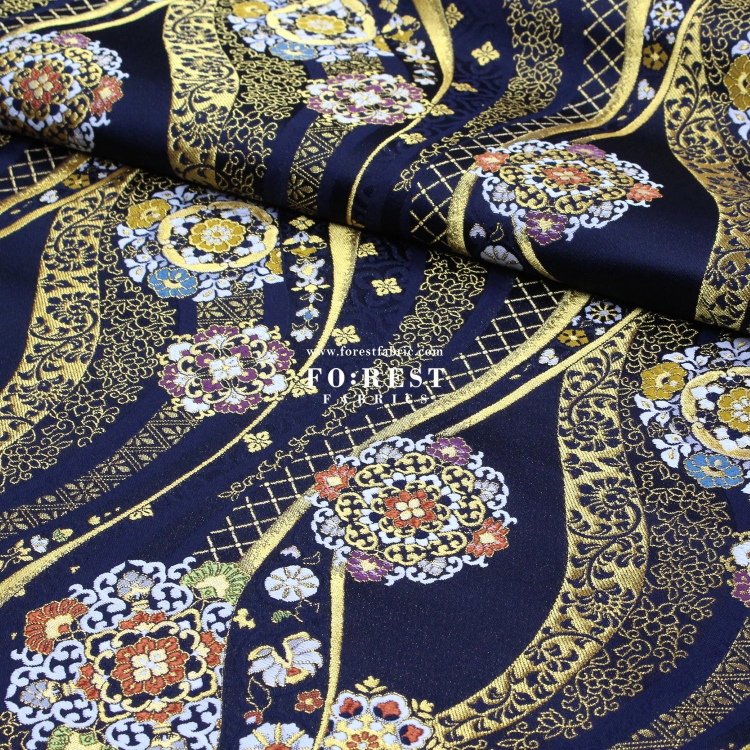 Gold Brocade - 吉祥華文 Auspicious KINRAN fabric - FO:REST Fabric 布恩堂Liberty fabrictana lawnjapanese fabricykk zipper