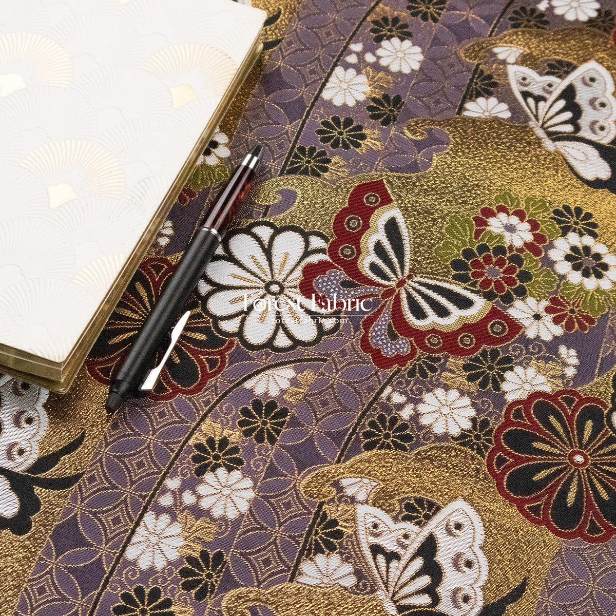 Gold Brocade - Butterfly KINRAN Fabric KINRAN fabric RedPurple - FO:REST Fabric 布恩堂Liberty fabrictana lawnjapanese fabricykk zipper
