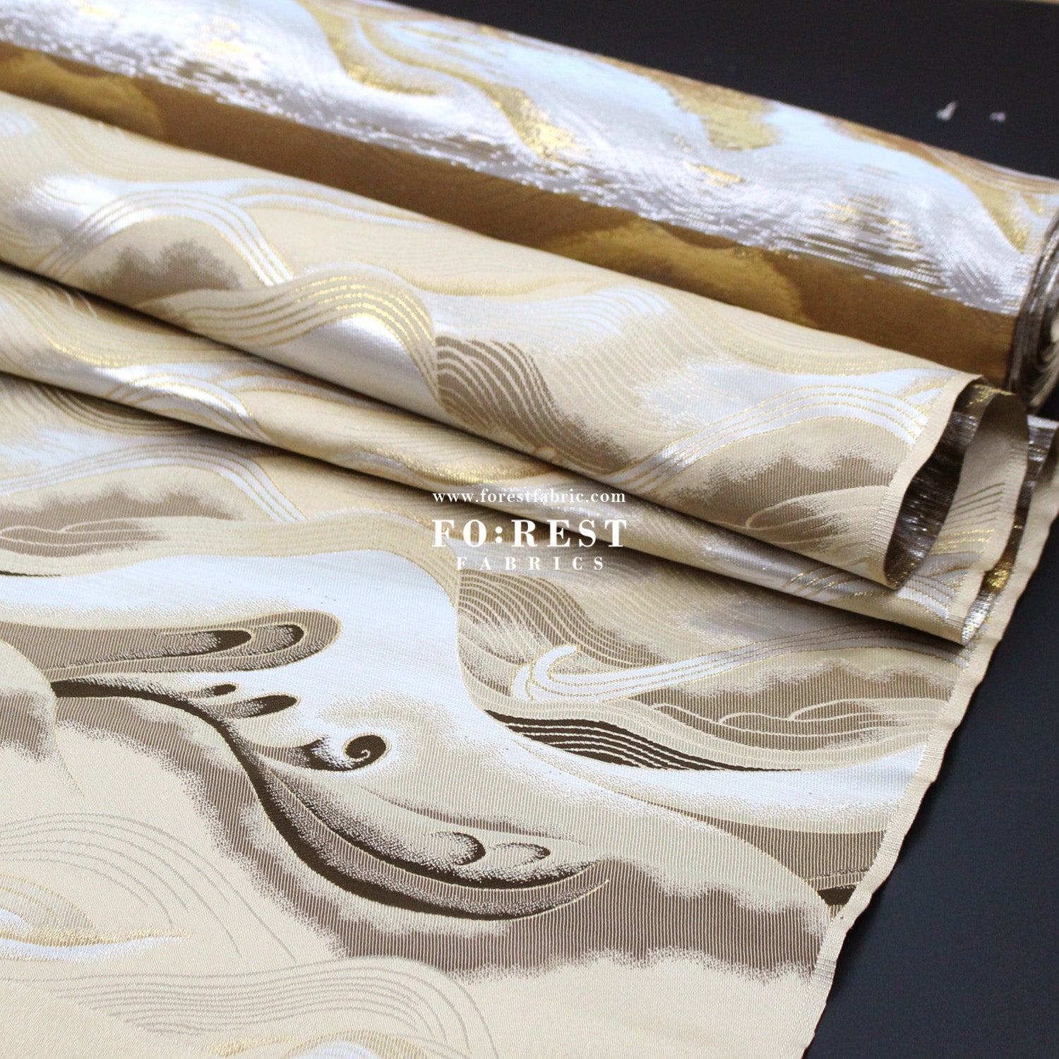 Gold Brocade - cloud fabric - FO:REST Fabric 布恩堂Liberty fabrictana lawnjapanese fabricykk zipper