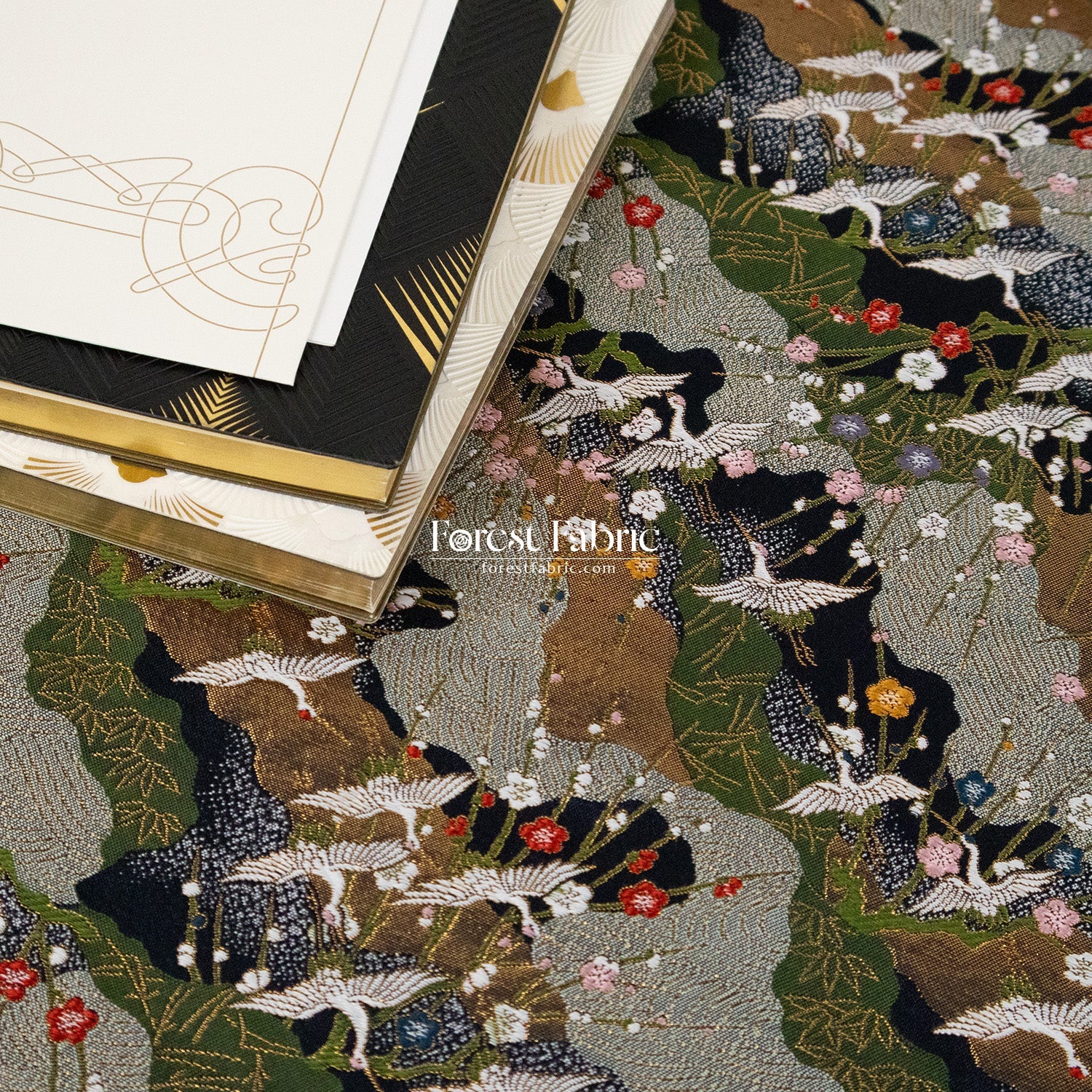 Gold Brocade - Crane Flower Cloud fabric navy - FO:REST Fabric 布恩堂Liberty fabrictana lawnjapanese fabricykk zipper