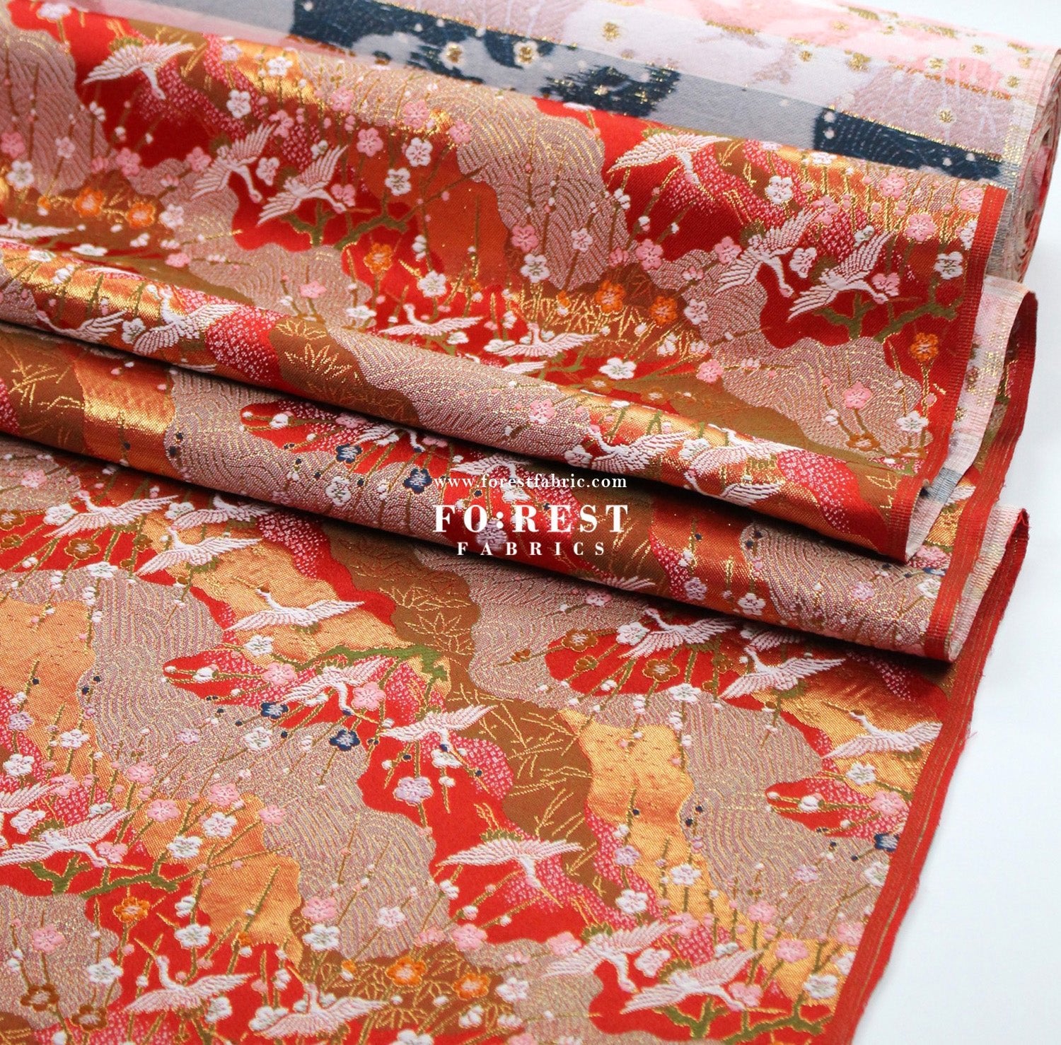 Gold Brocade - Crane Flower Cloud fabric Red - FO:REST Fabric 布恩堂Liberty fabrictana lawnjapanese fabricykk zipper