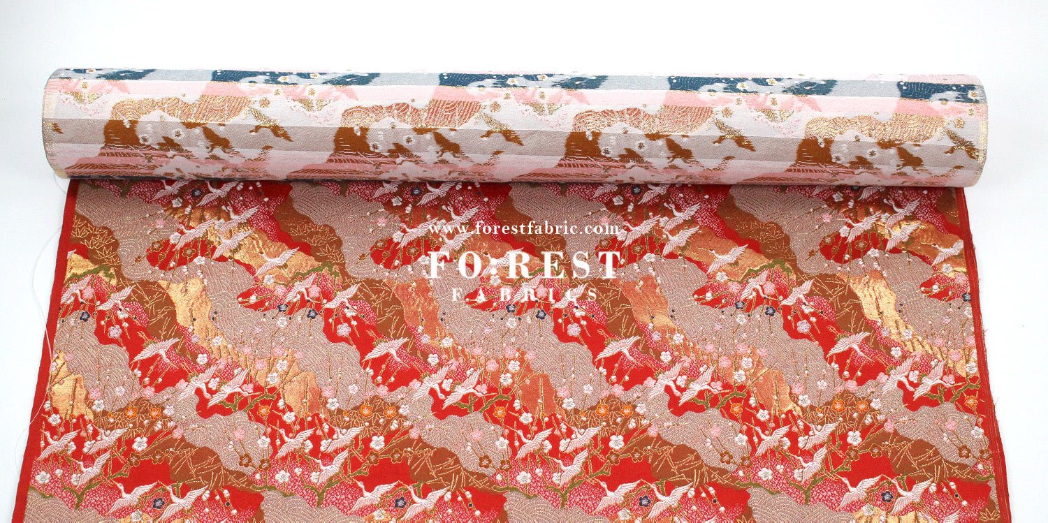 Gold Brocade - Crane Flower Cloud fabric Red - FO:REST Fabric 布恩堂Liberty fabrictana lawnjapanese fabricykk zipper