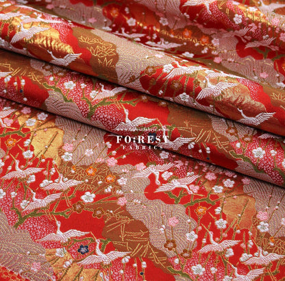Gold Brocade - Crane Flower Cloud fabric Red - FO:REST Fabric 布恩堂Liberty fabrictana lawnjapanese fabricykk zipper
