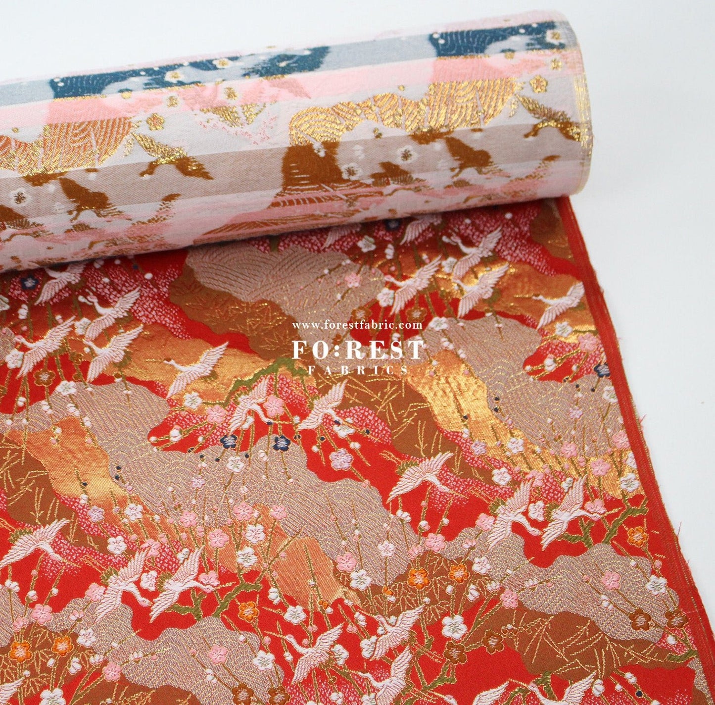 Gold Brocade - Crane Flower Cloud fabric Red - FO:REST Fabric 布恩堂Liberty fabrictana lawnjapanese fabricykk zipper