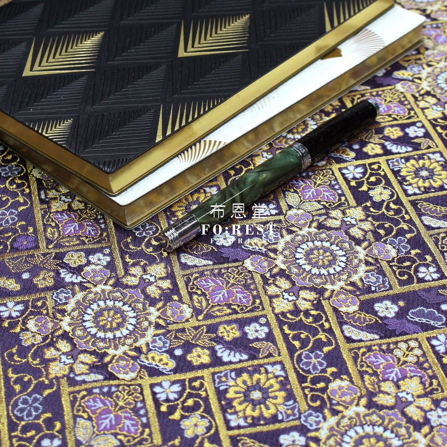 Gold Brocade - Decorative flower fabric Dark Purple - FO:REST Fabric 布恩堂Liberty fabrictana lawnjapanese fabricykk zipper