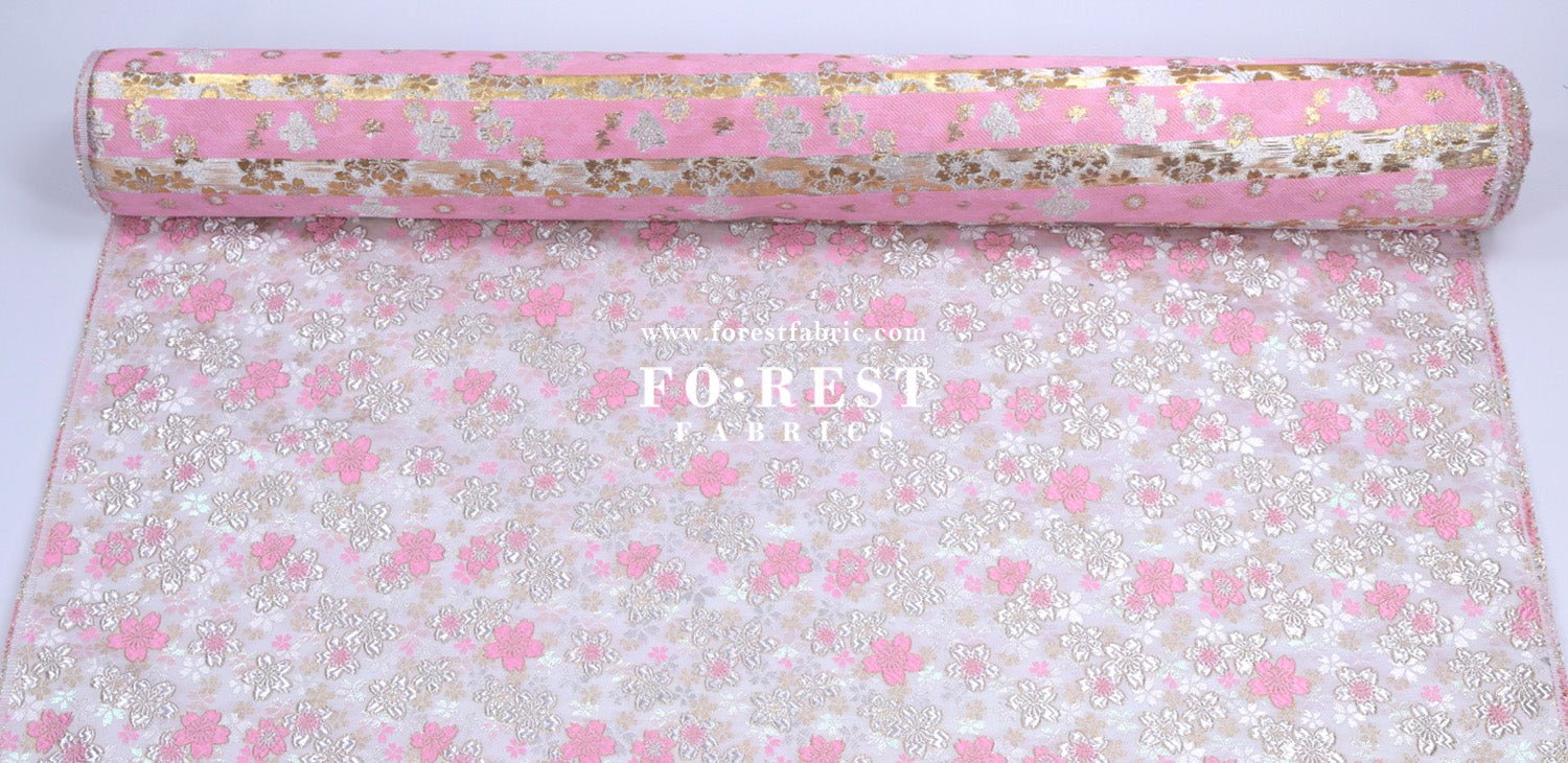 Gold Brocade - Dreaming Sakura fabric - FO:REST Fabric 布恩堂Liberty fabrictana lawnjapanese fabricykk zipper