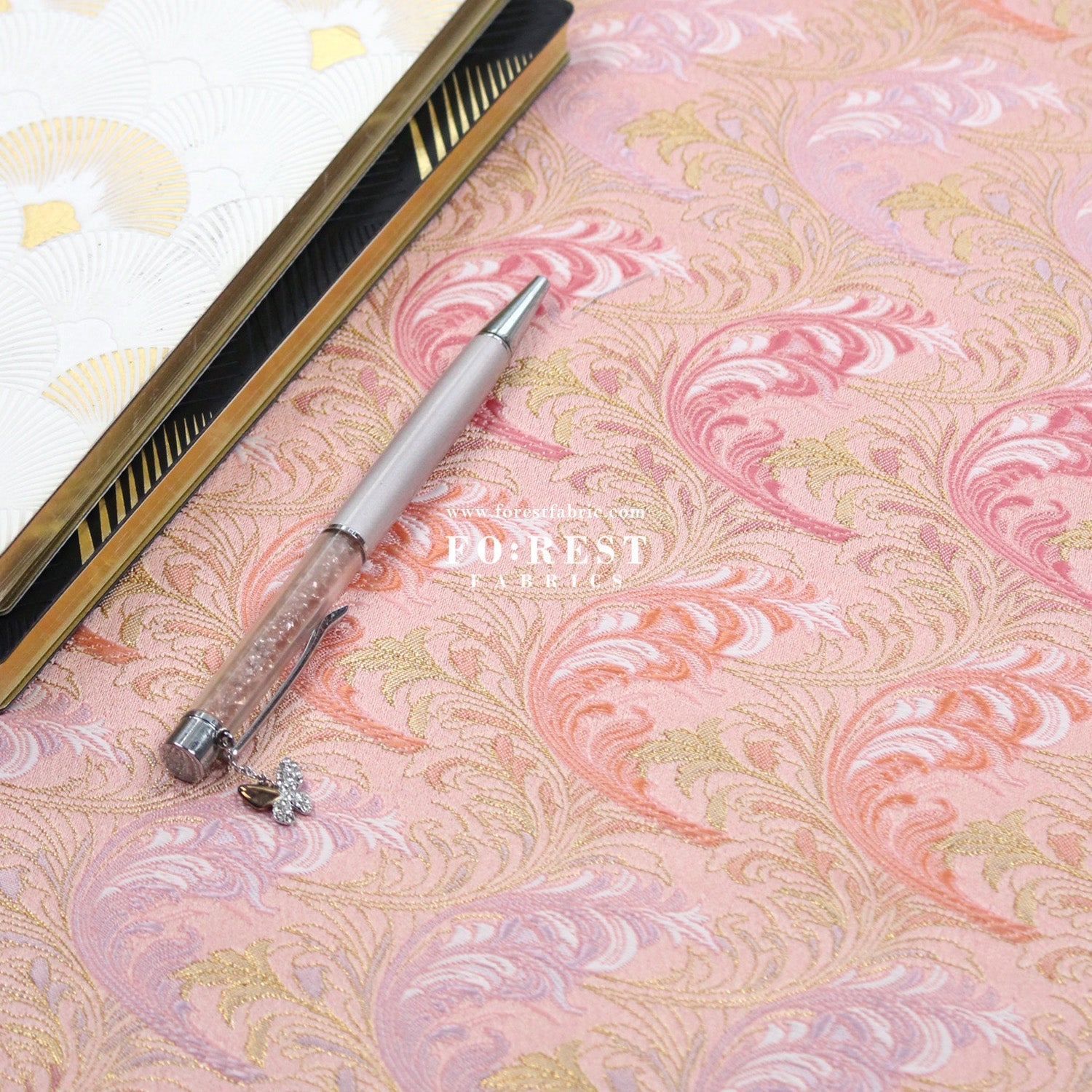 Gold Brocade - Flower fabric Pink - FO:REST Fabric 布恩堂Liberty fabrictana lawnjapanese fabricykk zipper