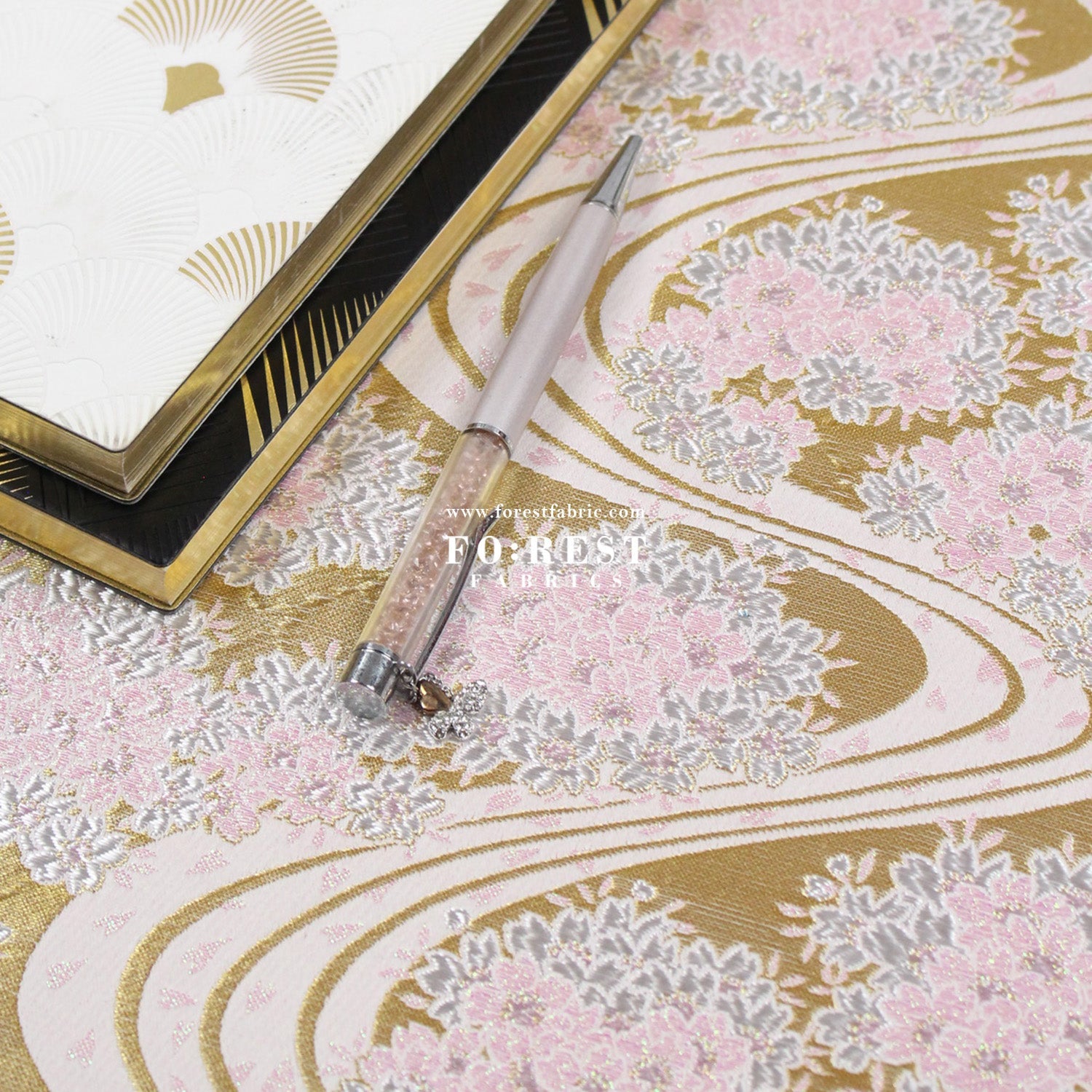 Gold Brocade - Flowing sakura fabric GoldPink - FO:REST Fabric 布恩堂Liberty fabrictana lawnjapanese fabricykk zipper