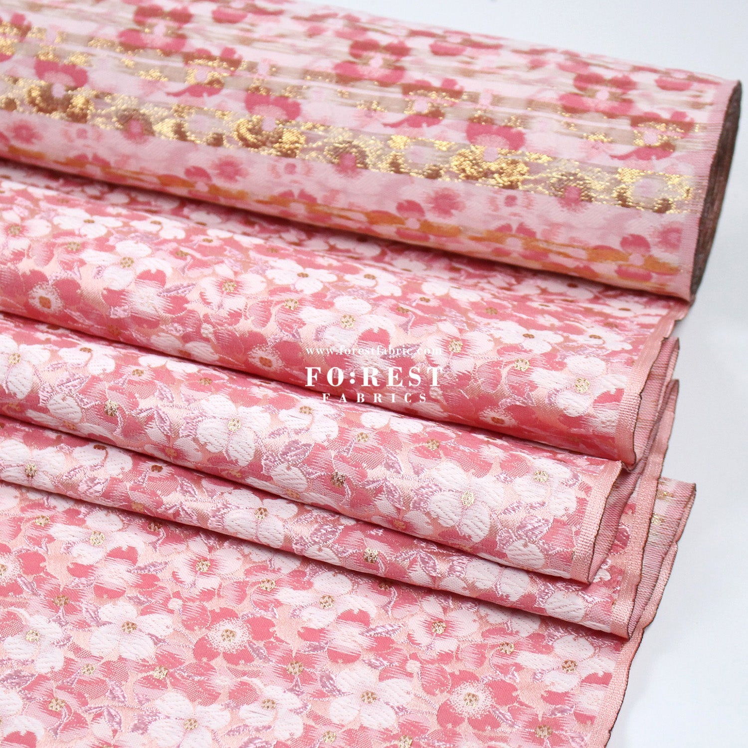 Gold Brocade - Full of Sakura fabric - FO:REST Fabric 布恩堂Liberty fabrictana lawnjapanese fabricykk zipper