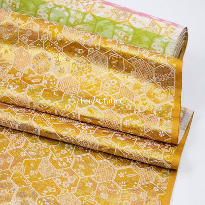 Gold Brocade - Hexagonal Kikko fabric Gold - FO:REST Fabric 布恩堂Liberty fabrictana lawnjapanese fabricykk zipper