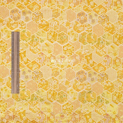 Gold Brocade - Hexagonal Kikko fabric Gold - FO:REST Fabric 布恩堂Liberty fabrictana lawnjapanese fabricykk zipper