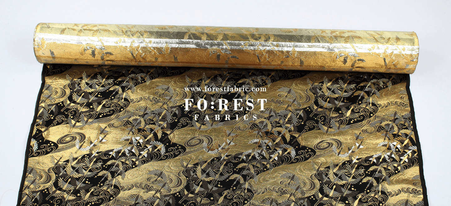 Gold Brocade - In the Sky fabric BLACK - FO:REST Fabric 布恩堂Liberty fabrictana lawnjapanese fabricykk zipper