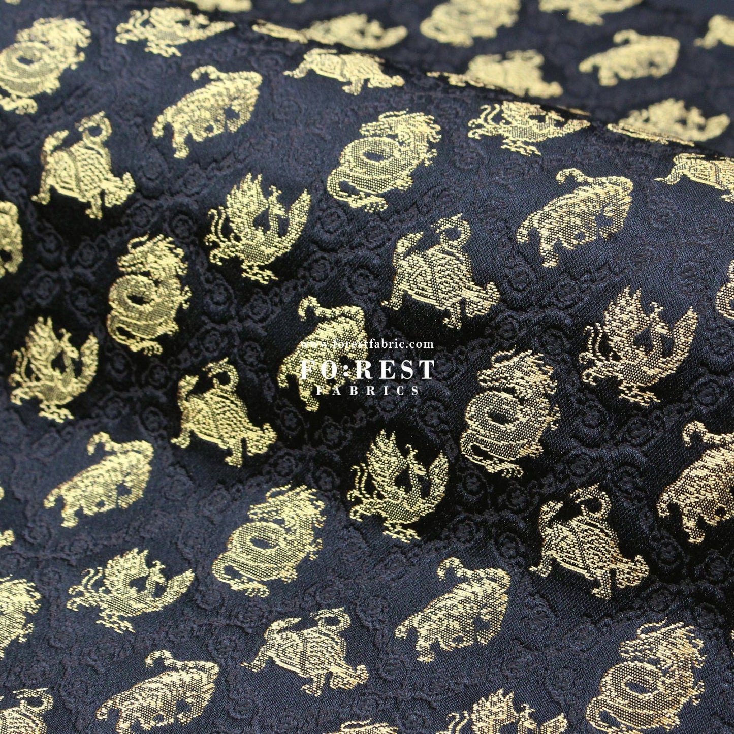 Gold Brocade - Japanese Four Symbols fabric Black - FO:REST Fabric 布恩堂Liberty fabrictana lawnjapanese fabricykk zipper