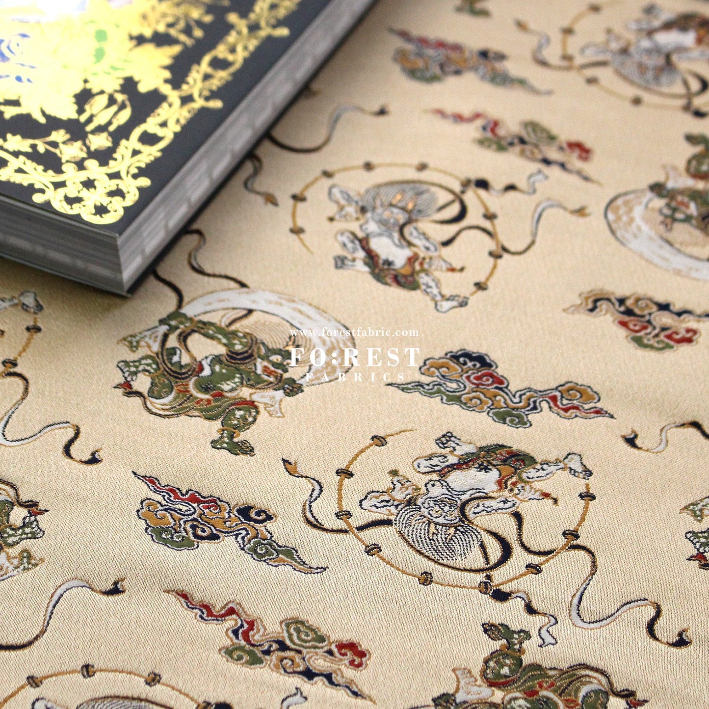 Gold Brocade - Japanese Raijin Thor fabric Lightgold - FO:REST Fabric 布恩堂Liberty fabrictana lawnjapanese fabricykk zipper