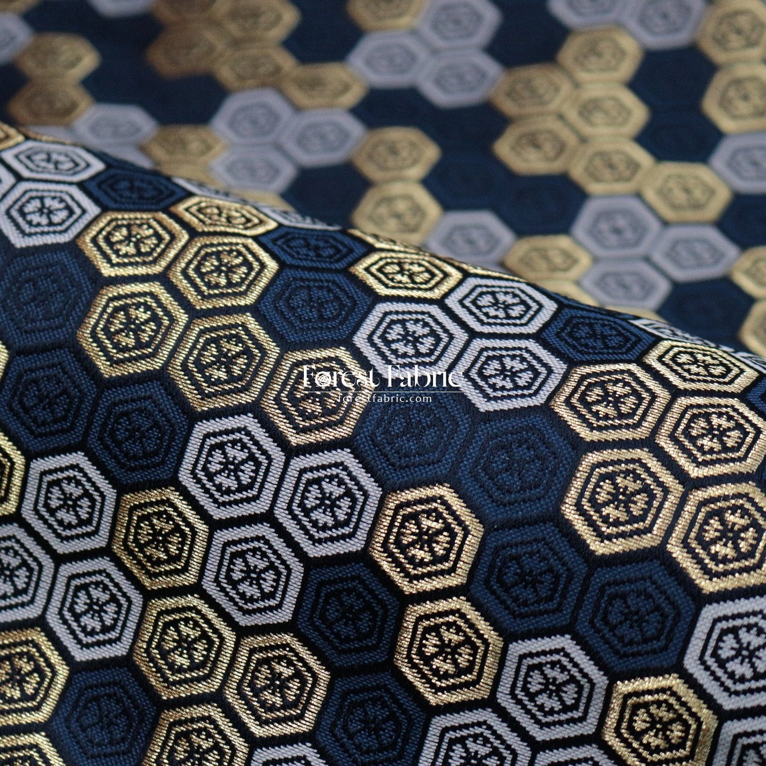 Gold Brocade - Kikko fabric Navy - FO:REST Fabric 布恩堂Liberty fabrictana lawnjapanese fabricykk zipper