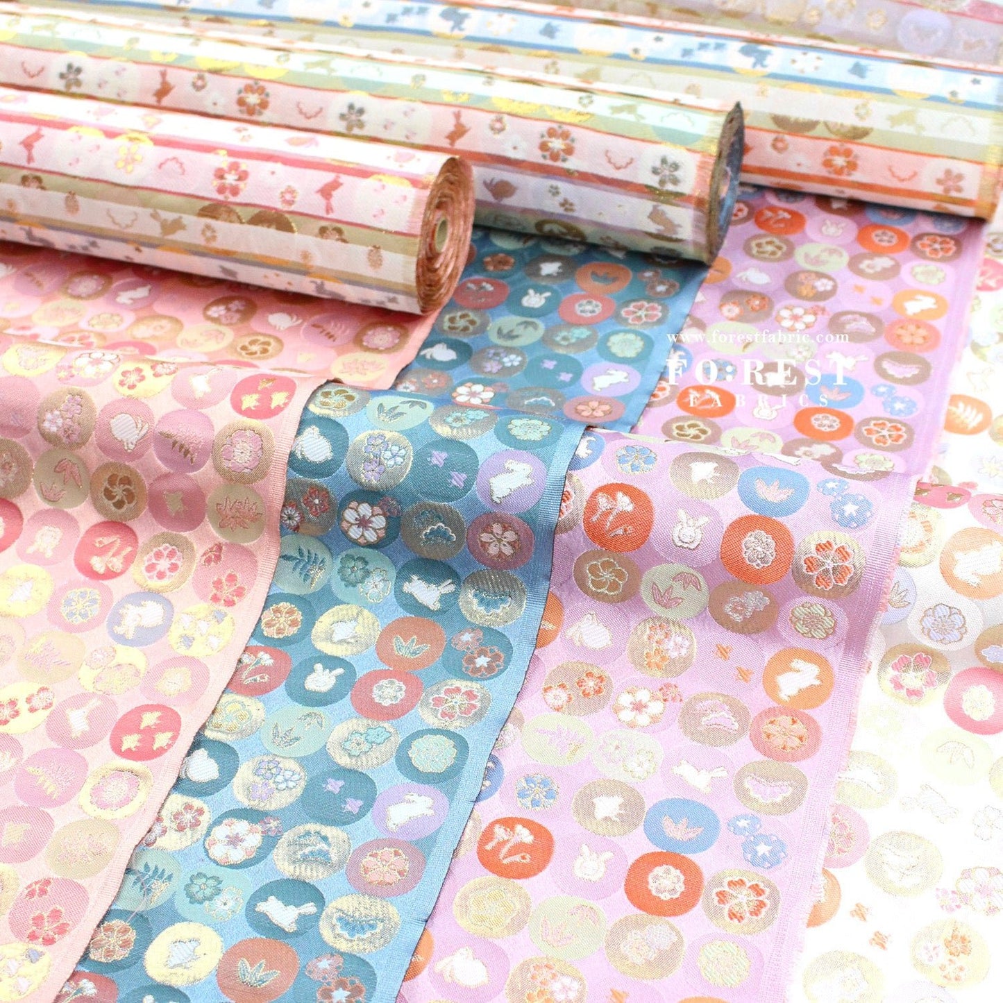 Gold Brocade - Moon Rabbit 月兔 fabric - FO:REST Fabric 布恩堂Liberty fabrictana lawnjapanese fabricykk zipper