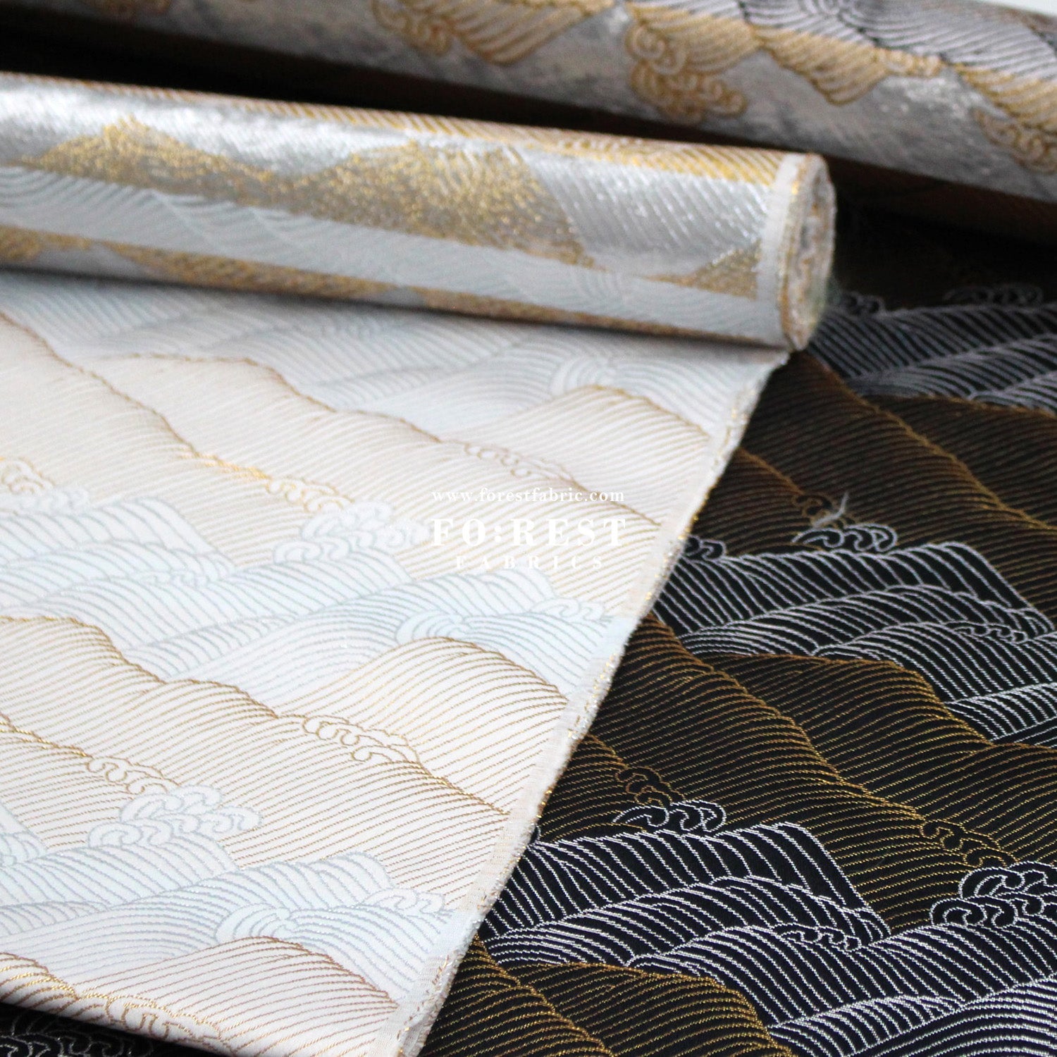 Gold Brocade - Mountain fabric - FO:REST Fabric 布恩堂Liberty fabrictana lawnjapanese fabricykk zipper