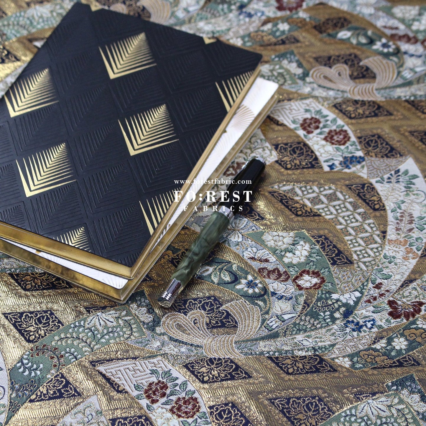 Gold Brocade - Noshi Sakura fabric Navy - FO:REST Fabric 布恩堂Liberty fabrictana lawnjapanese fabricykk zipper