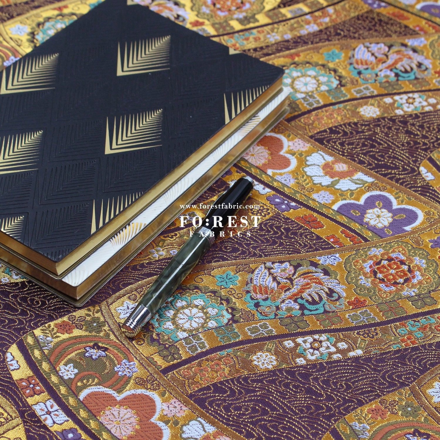 Gold Brocade - Phoenix fabric DarkPurple - FO:REST Fabric 布恩堂Liberty fabrictana lawnjapanese fabricykk zipper
