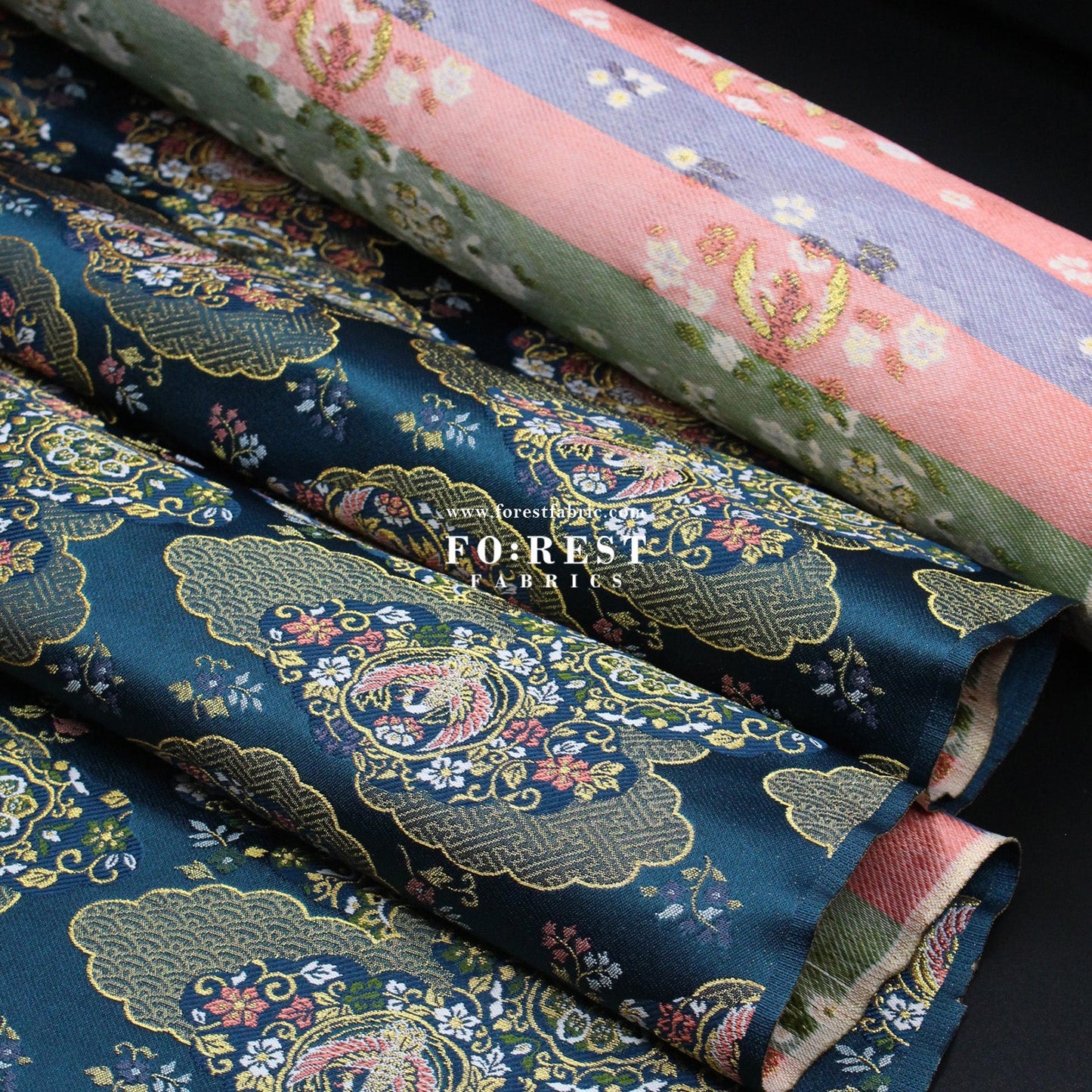 Gold Brocade - Phoenix fabric - FO:REST Fabric 布恩堂Liberty fabrictana lawnjapanese fabricykk zipper