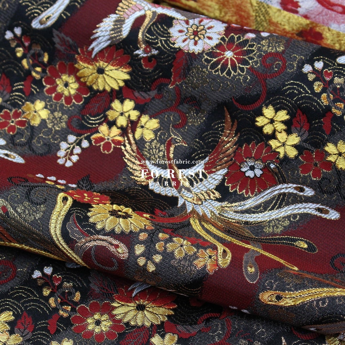 Gold brocade - Phoenix Japanese style KINRAN fabric Blacke Red - FO:REST Fabric 布恩堂Liberty fabrictana lawnjapanese fabricykk zipper