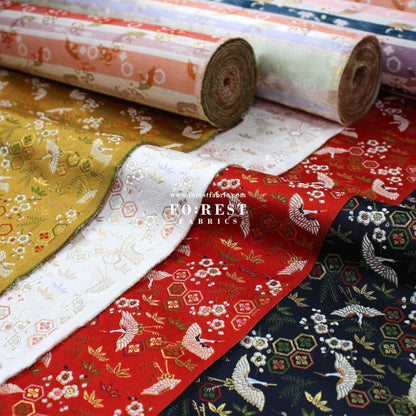 Gold Brocade - Pine Crane fabric - FO:REST Fabric 布恩堂Liberty fabrictana lawnjapanese fabricykk zipper