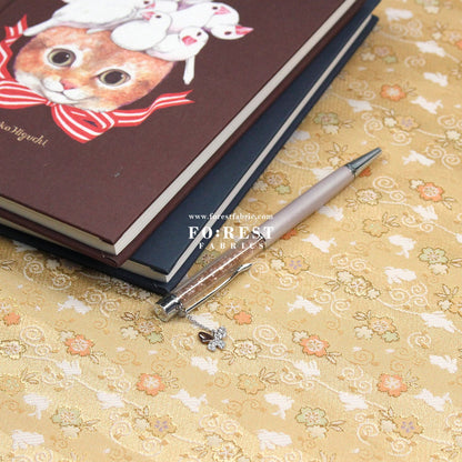 Gold Brocade - Rabbit Cloud fabric Gold - FO:REST Fabric 布恩堂Liberty fabrictana lawnjapanese fabricykk zipper