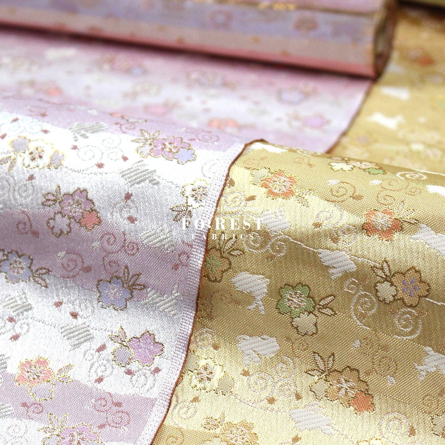 Gold Brocade - Rabbit Cloud fabric Gold - FO:REST Fabric 布恩堂Liberty fabrictana lawnjapanese fabricykk zipper