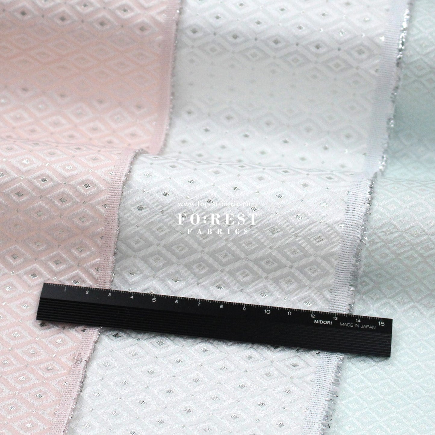 Gold Brocade - Rhombus shape fabric - FO:REST Fabric 布恩堂Liberty fabrictana lawnjapanese fabricykk zipper