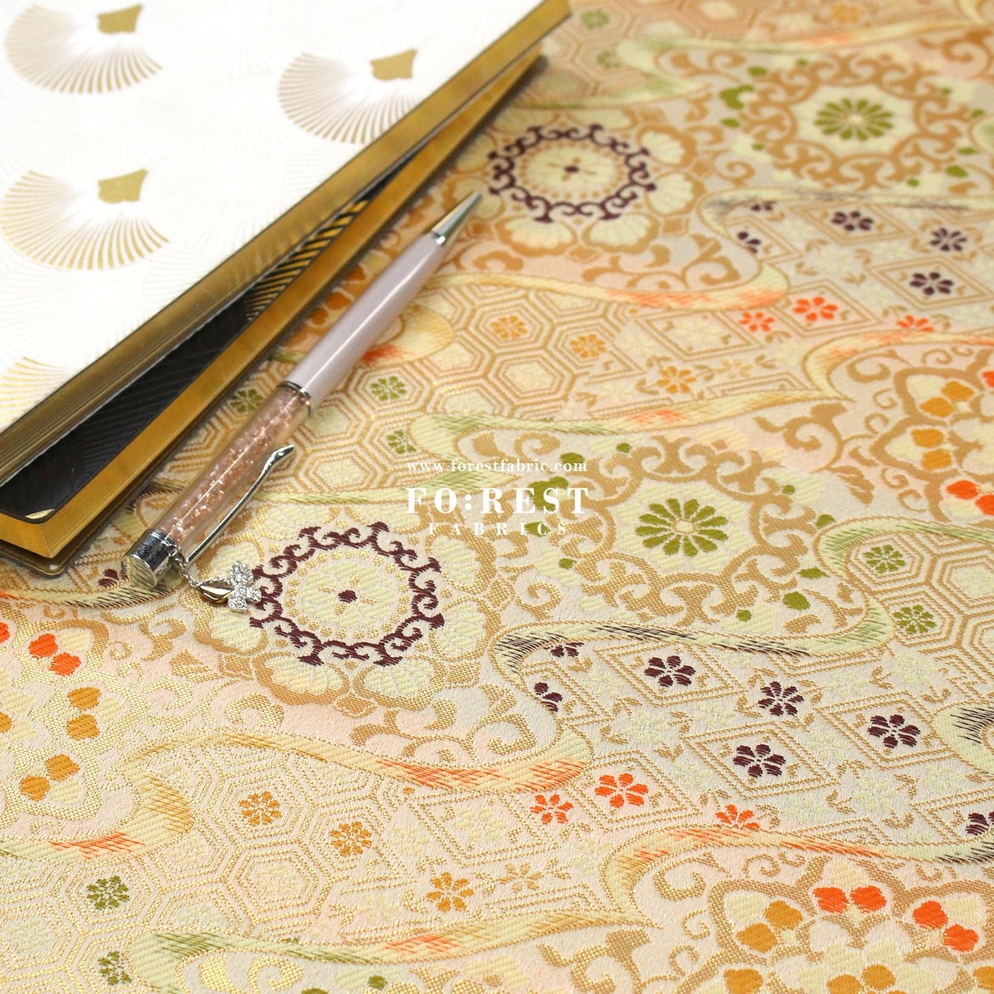 Gold Brocade - River fabric LT.Gold - FO:REST Fabric 布恩堂Liberty fabrictana lawnjapanese fabricykk zipper