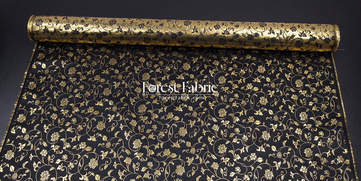 Gold Brocade - Rose vine fabric White - FO:REST Fabric 布恩堂Liberty fabrictana lawnjapanese fabricykk zipper
