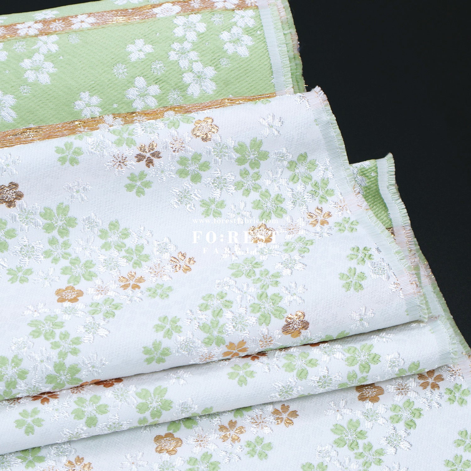 Gold Brocade - Sakura fabric MatchaGreen - FO:REST Fabric 布恩堂Liberty fabrictana lawnjapanese fabricykk zipper