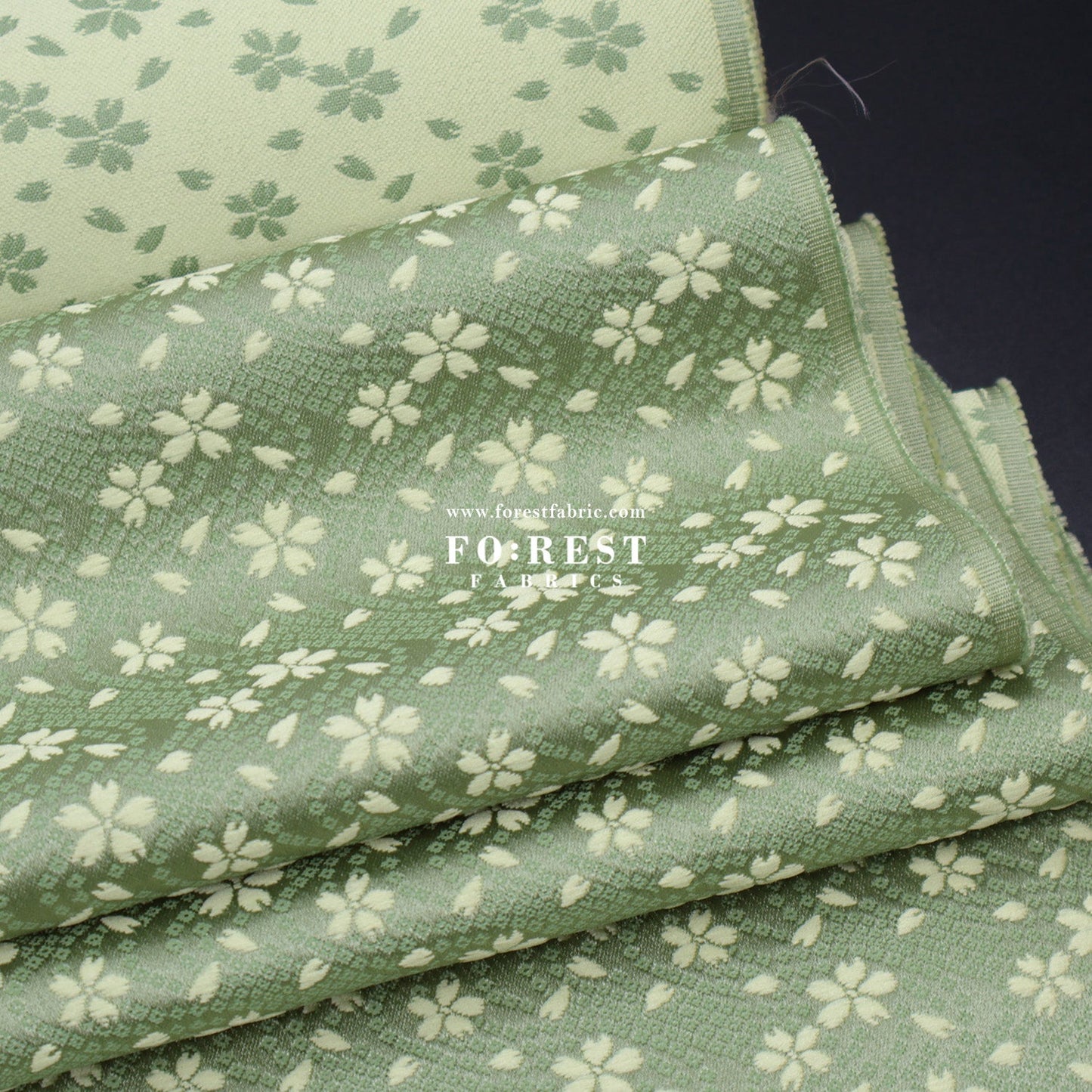Gold Brocade - Sakura fabric MatchaGreen - FO:REST Fabric 布恩堂Liberty fabrictana lawnjapanese fabricykk zipper