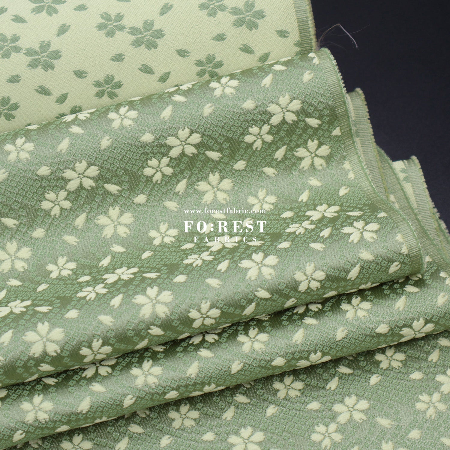 Gold Brocade - Sakura fabric MatchaGreen - FO:REST Fabric 布恩堂Liberty fabrictana lawnjapanese fabricykk zipper