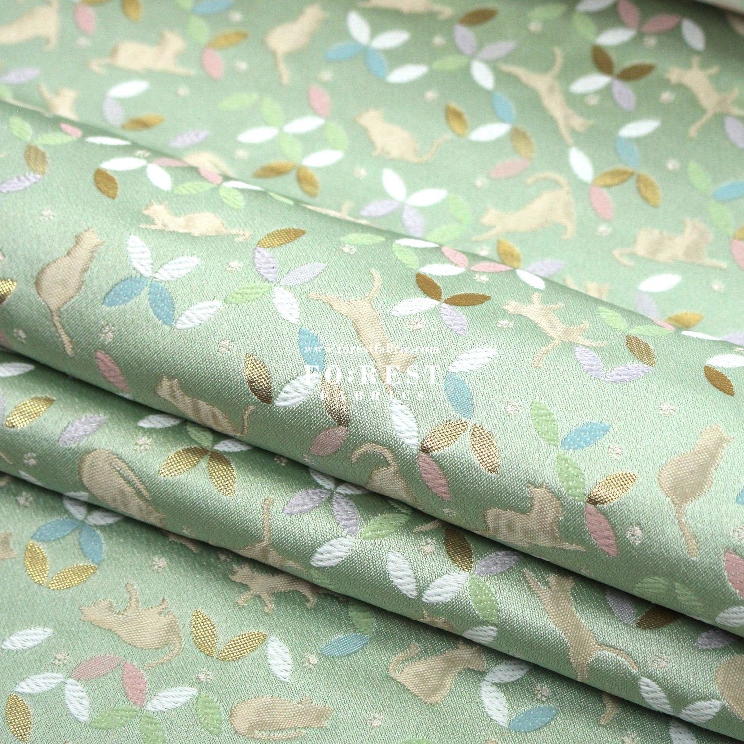 Gold Brocade - Shippo Cats fabric Light Green - FO:REST Fabric 布恩堂Liberty fabrictana lawnjapanese fabricykk zipper