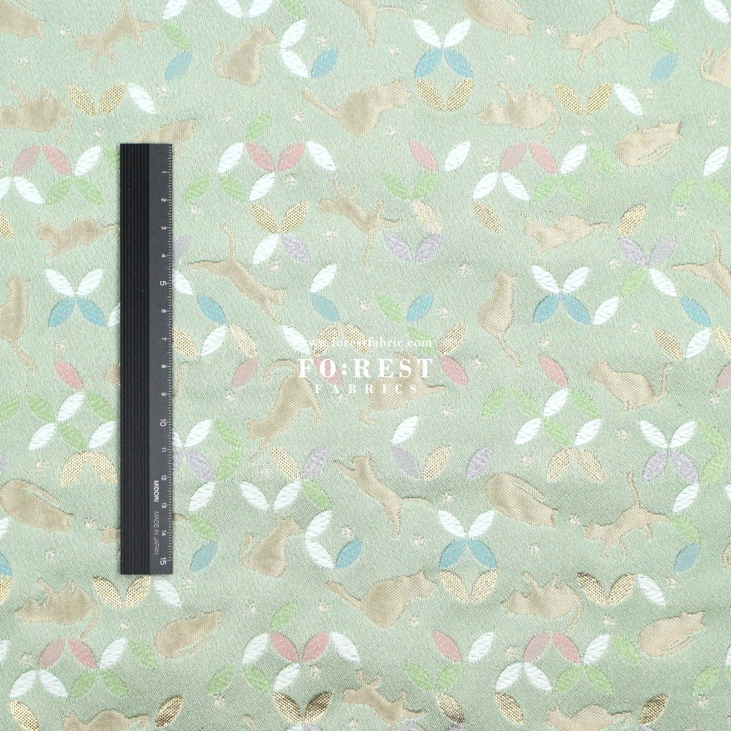 Gold Brocade - Shippo Cats fabric Light Green - FO:REST Fabric 布恩堂Liberty fabrictana lawnjapanese fabricykk zipper