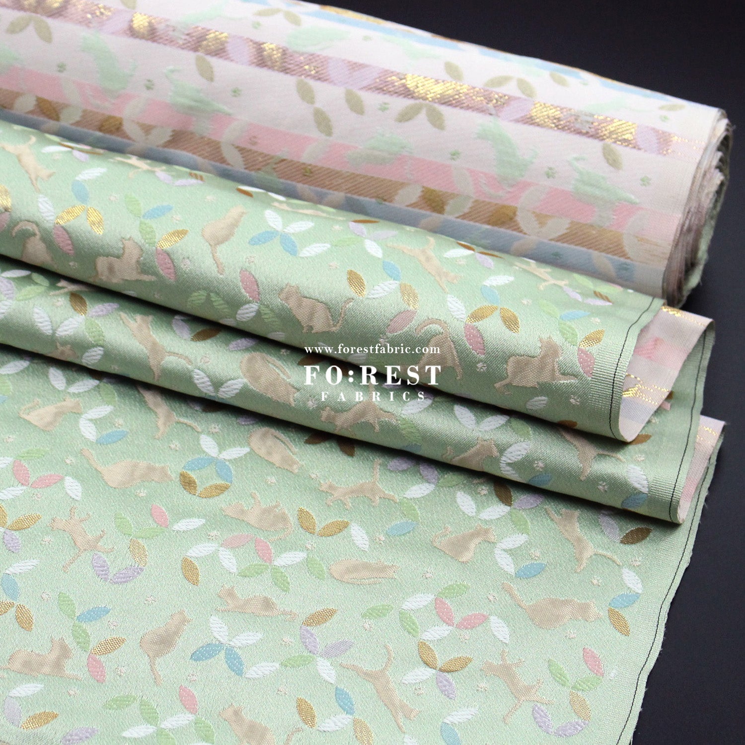 Gold Brocade - Shippo Cats fabric Light Green - FO:REST Fabric 布恩堂Liberty fabrictana lawnjapanese fabricykk zipper