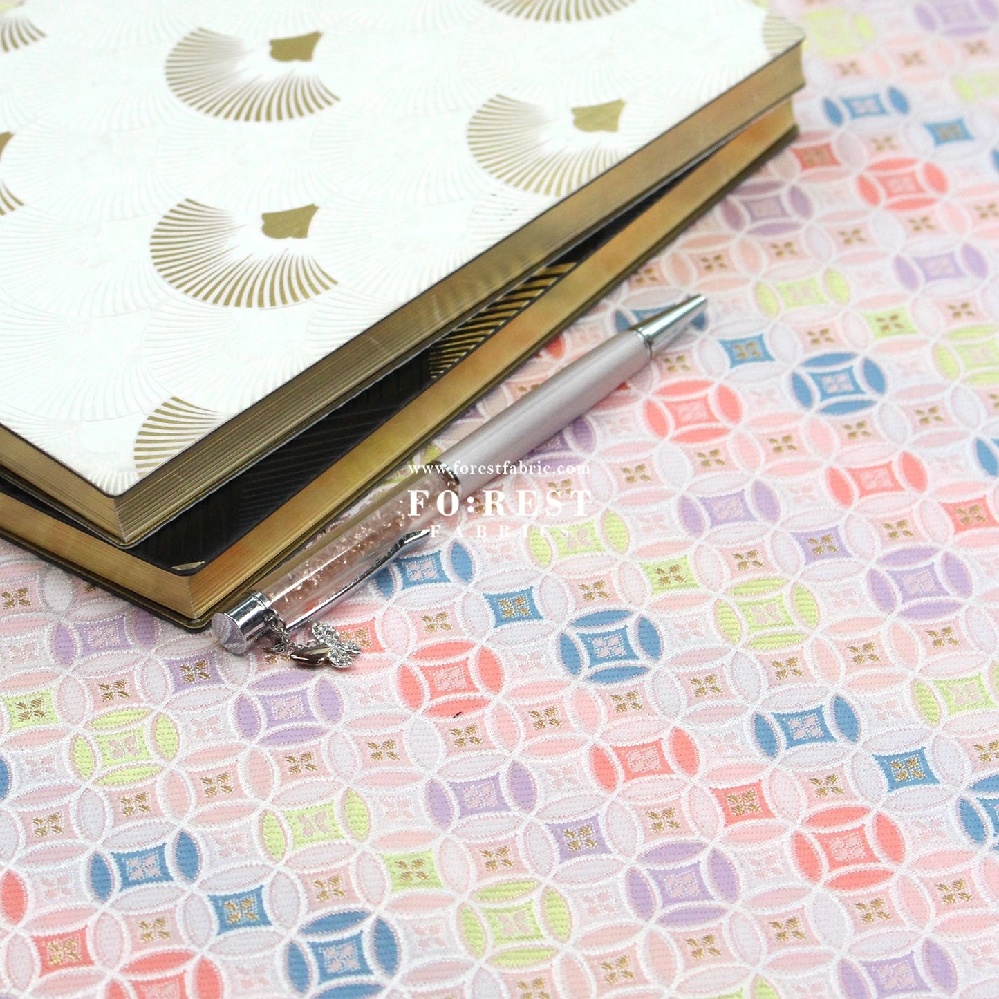 Gold Brocade - SHIPPO 七寶KINRAN fabric LightPink - FO:REST Fabric 布恩堂Liberty fabrictana lawnjapanese fabricykk zipper