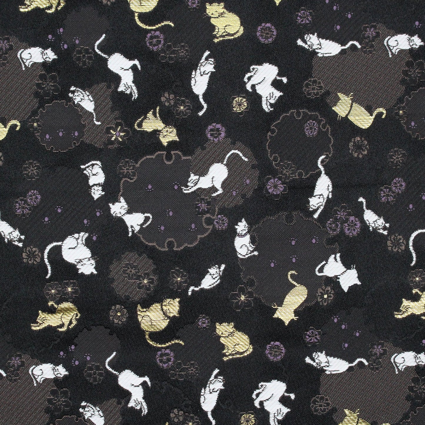 Gold Brocade - Snow Cats fabric Black - FO:REST Fabric 布恩堂Liberty fabrictana lawnjapanese fabricykk zipper