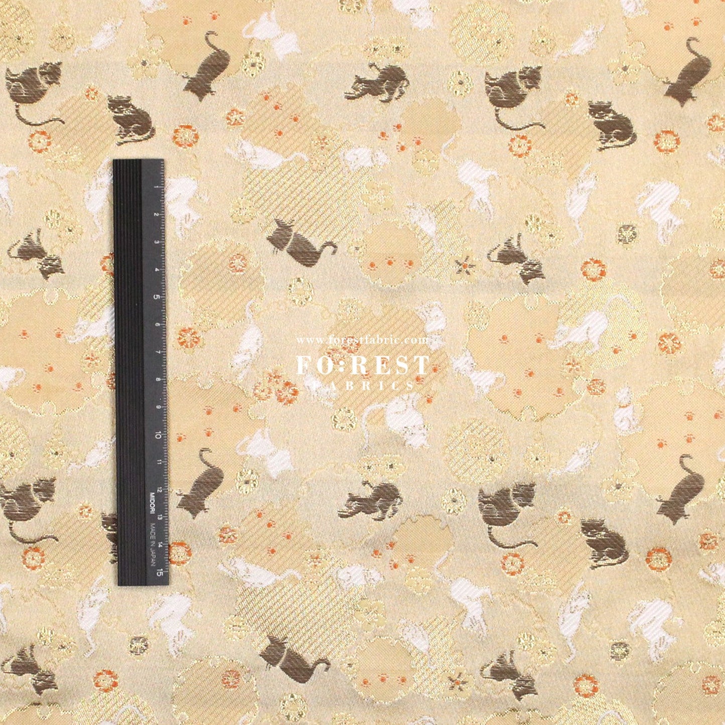Gold Brocade - Snow Cats fabric Gold - FO:REST Fabric 布恩堂Liberty fabrictana lawnjapanese fabricykk zipper