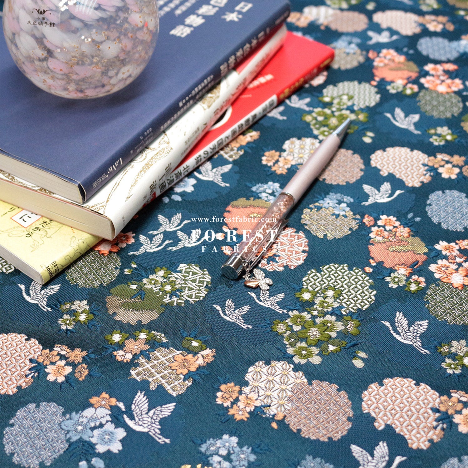 Gold Brocade - Snow Crane 雪輪鶴 fabric Navy - FO:REST Fabric 布恩堂Liberty fabrictana lawnjapanese fabricykk zipper