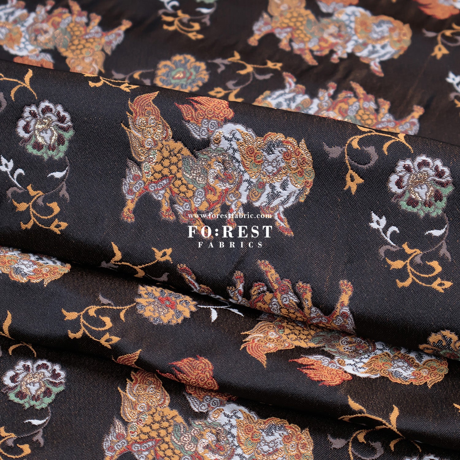 Gold Brocade - Tang lion fabric Darkbrown - FO:REST Fabric 布恩堂Liberty fabrictana lawnjapanese fabricykk zipper