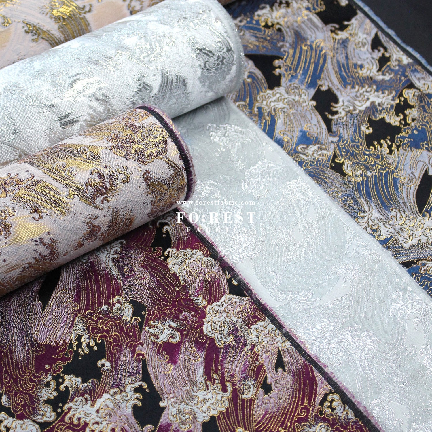 Gold Brocade - The Great Wave沖浪裏 fabric - FO:REST Fabric 布恩堂Liberty fabrictana lawnjapanese fabricykk zipper